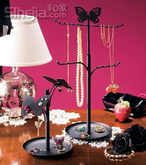 粉黛新居 20款佳人最愛(ài)的紅粉家居用品與家具